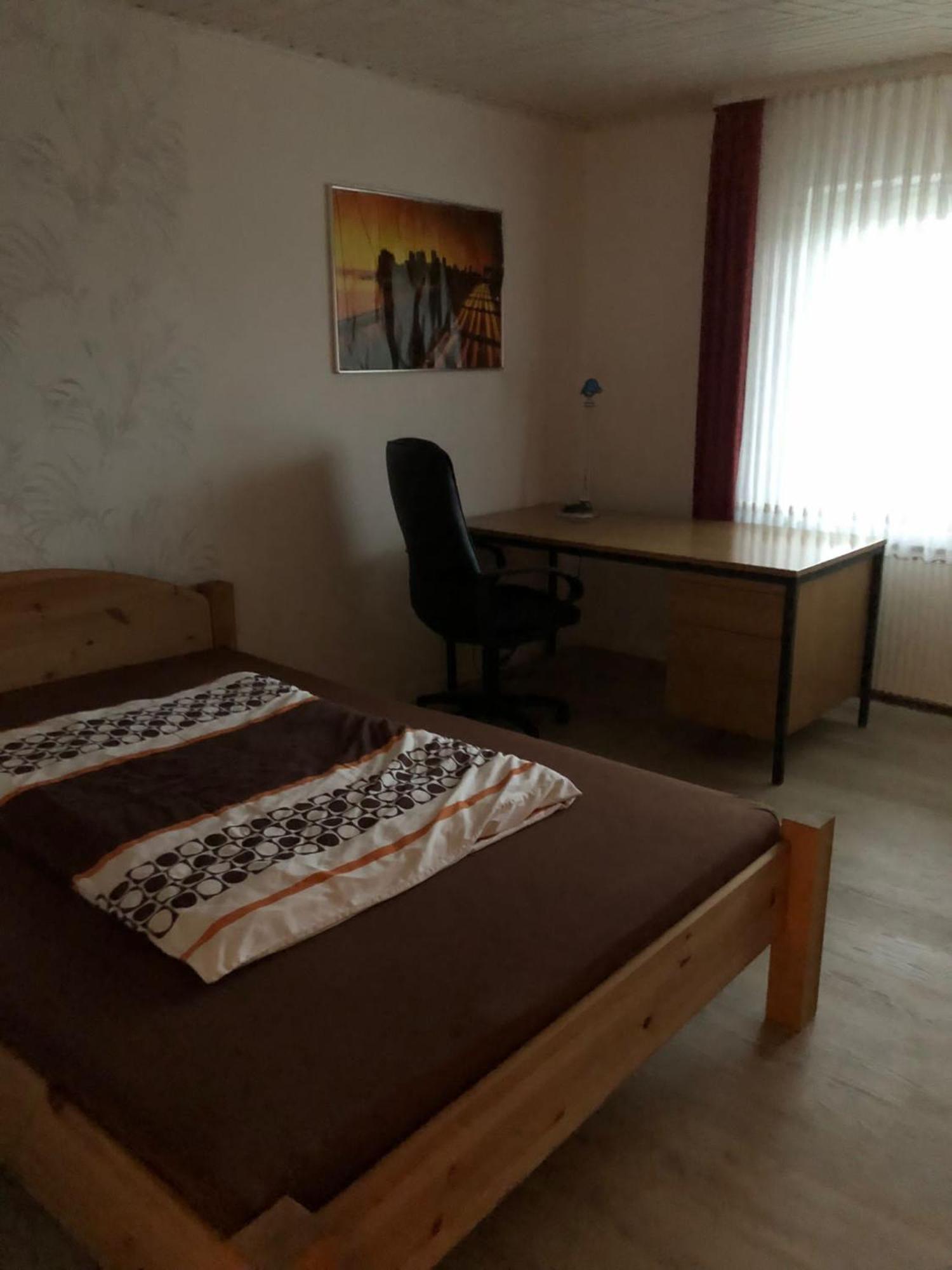 Ferienwohnungjahrsfeld Strassenhaus Esterno foto