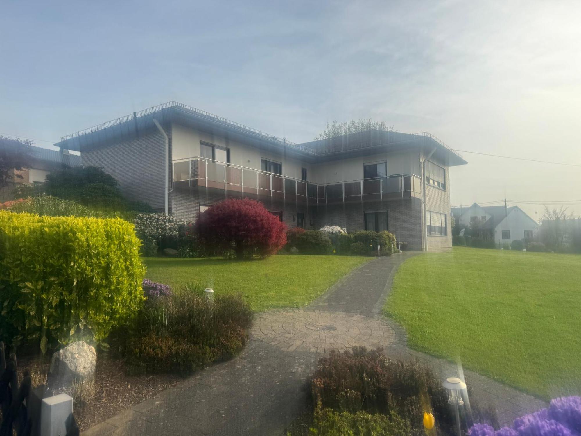 Ferienwohnungjahrsfeld Strassenhaus Esterno foto
